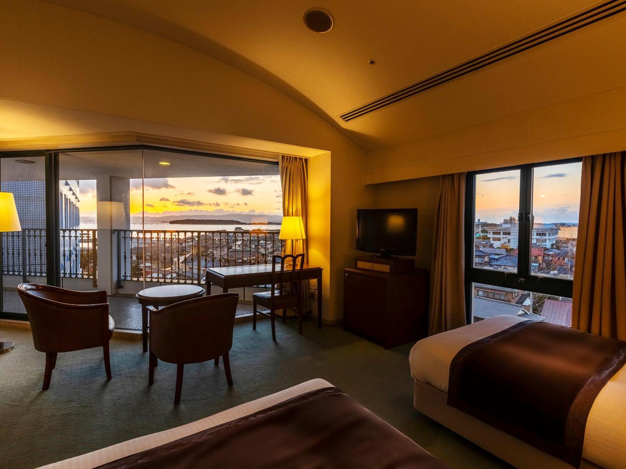 Omura Nagasaki International Hotel מראה חיצוני תמונה