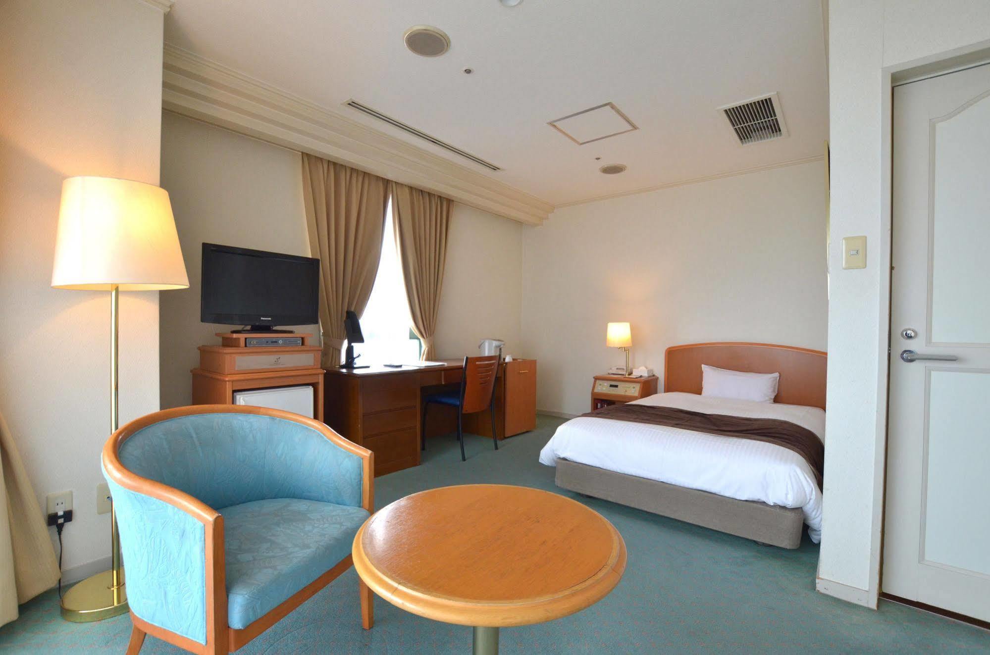 Omura Nagasaki International Hotel מראה חיצוני תמונה