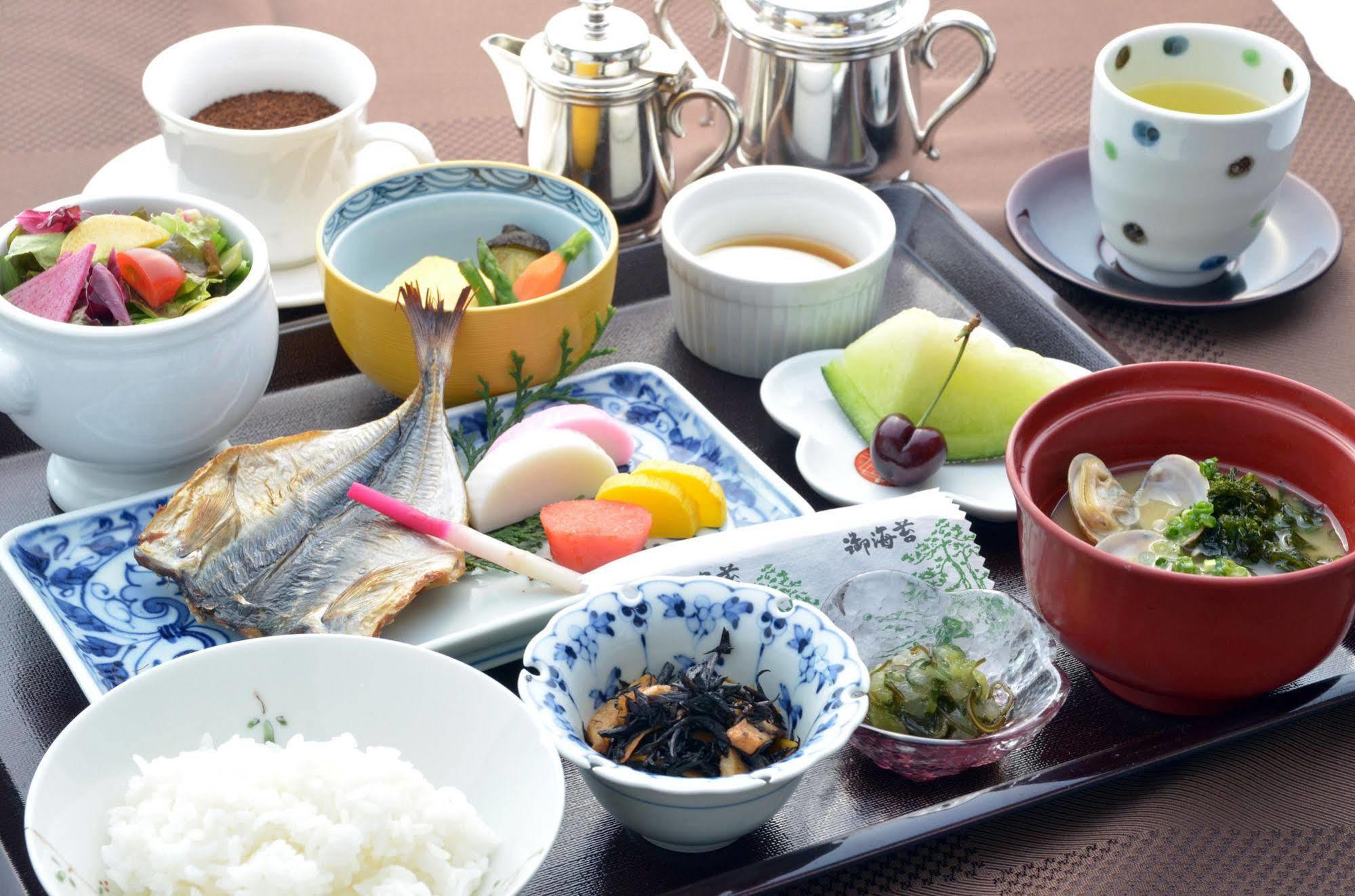 Omura Nagasaki International Hotel מראה חיצוני תמונה